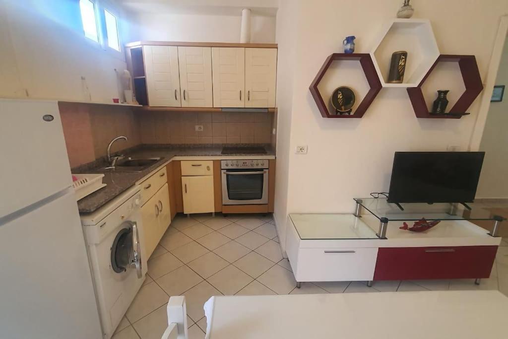 Rose'S Apartment ซารานเดอ ภายนอก รูปภาพ